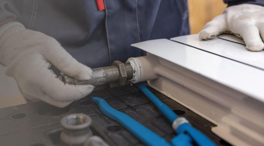 Burst Pipe Repair in Metamora, IL